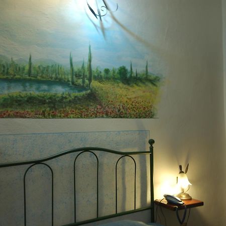 Hotel Leonardo Pisa Oda fotoğraf
